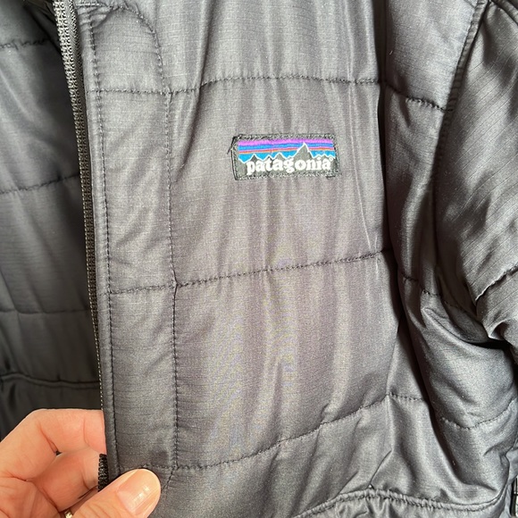 Patagonia Women’s Jacket - Picture 4 of 16